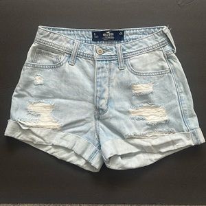 Light blue denim hollister shorts waist size 24